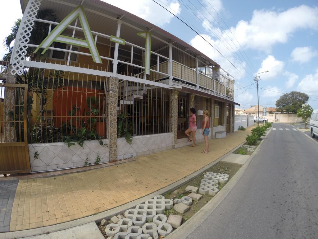 A1 Apartments Aruba Oranjestad Exteriér fotografie
